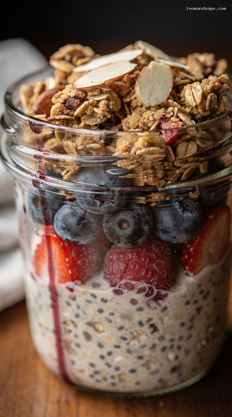 Berry Almond Crumble Overnight Oats with Yogurt and Chia – Closeup